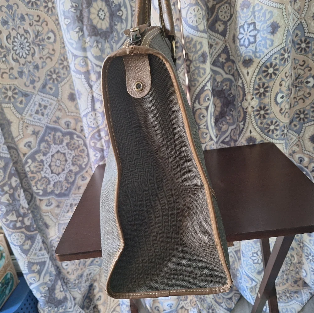 Dunhill Weekender and Wristlet Set